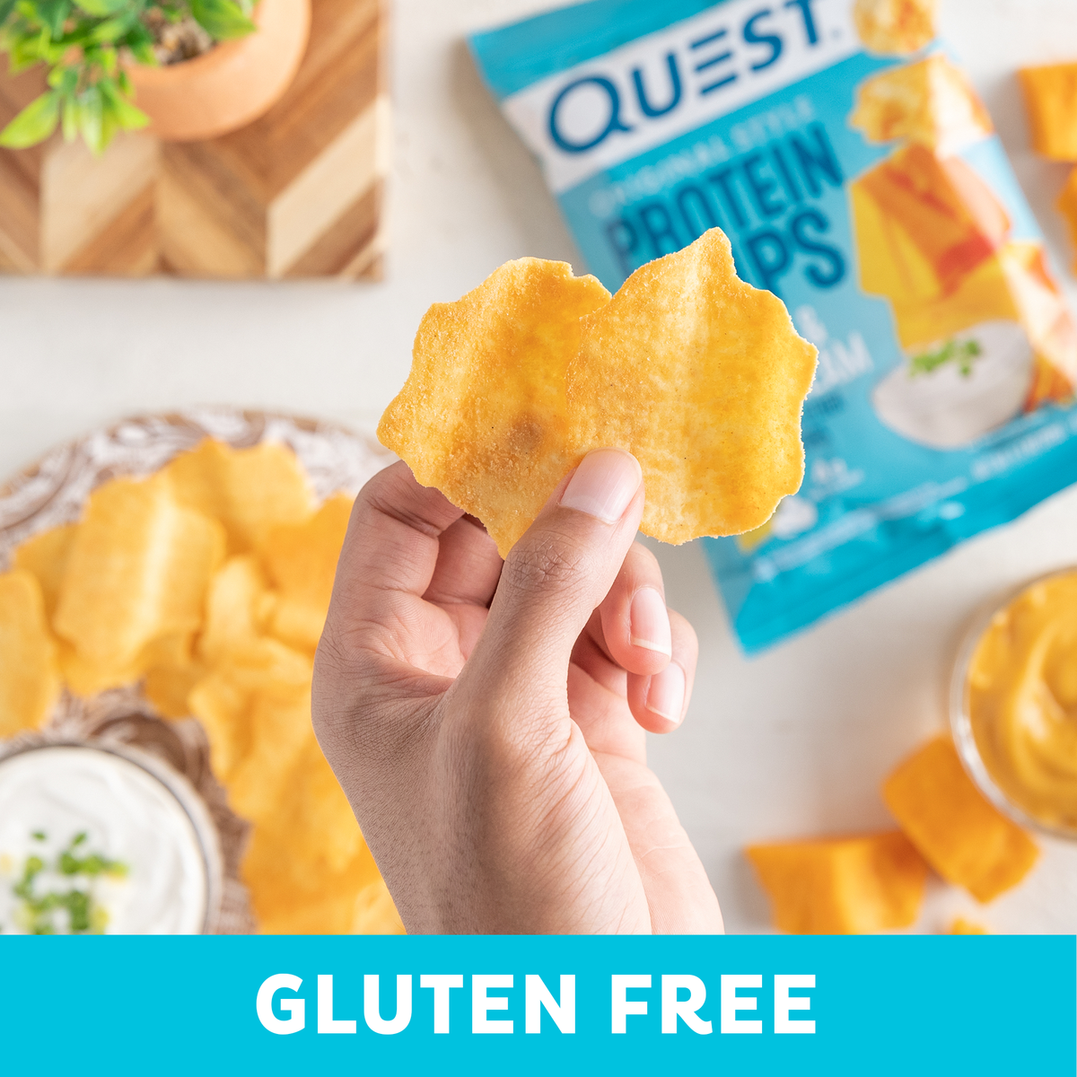 cheddar-and-sour-cream-original-style-protein-chips-g4 qst-000296_cheddar-_-sour-cream-original-style-protein-chips_7.2.png